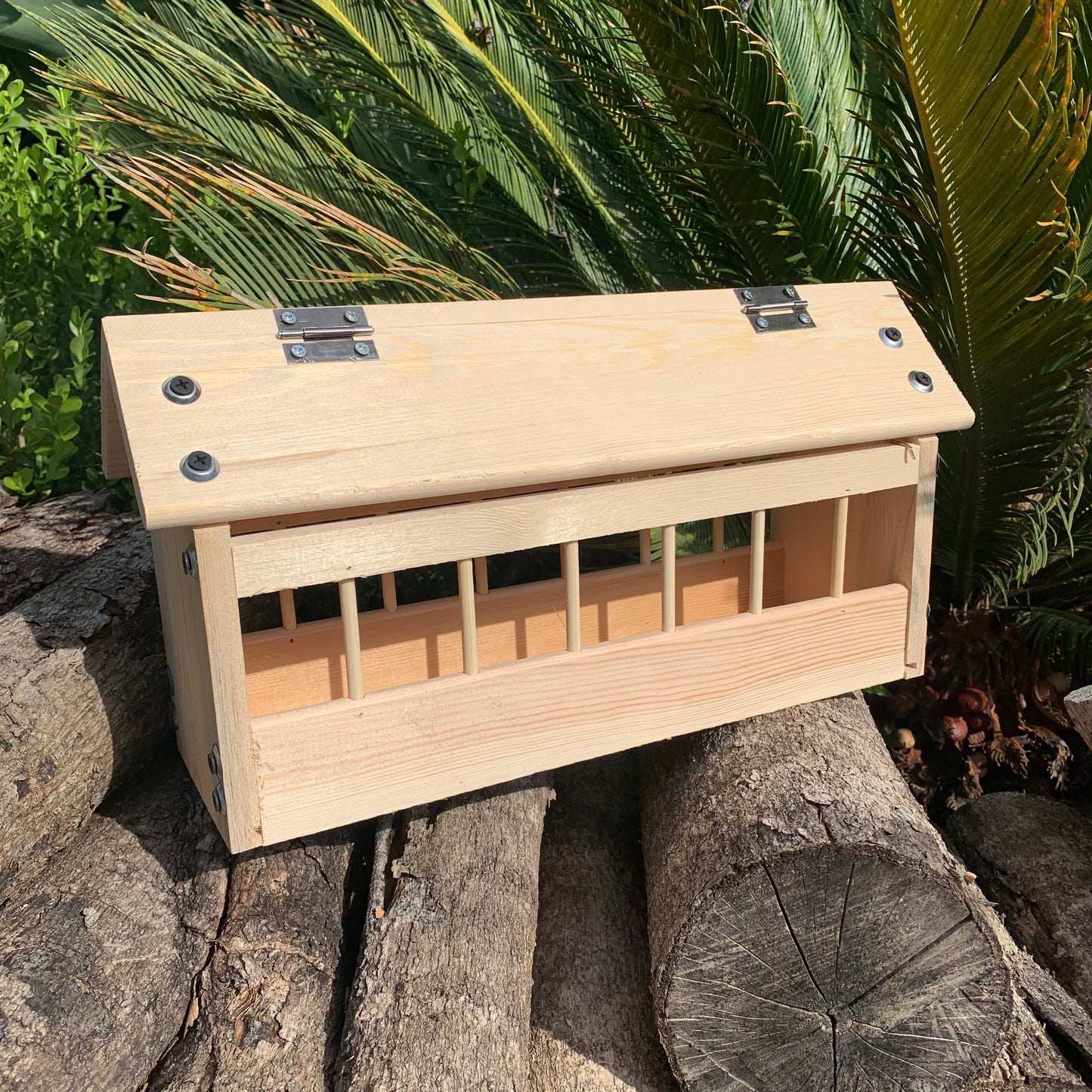Pigeon Feeder Wood 400mm