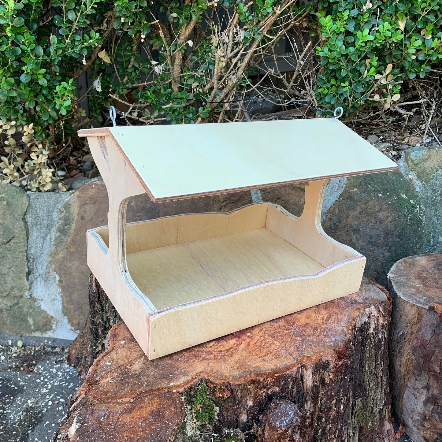 Bird feeder exterior use