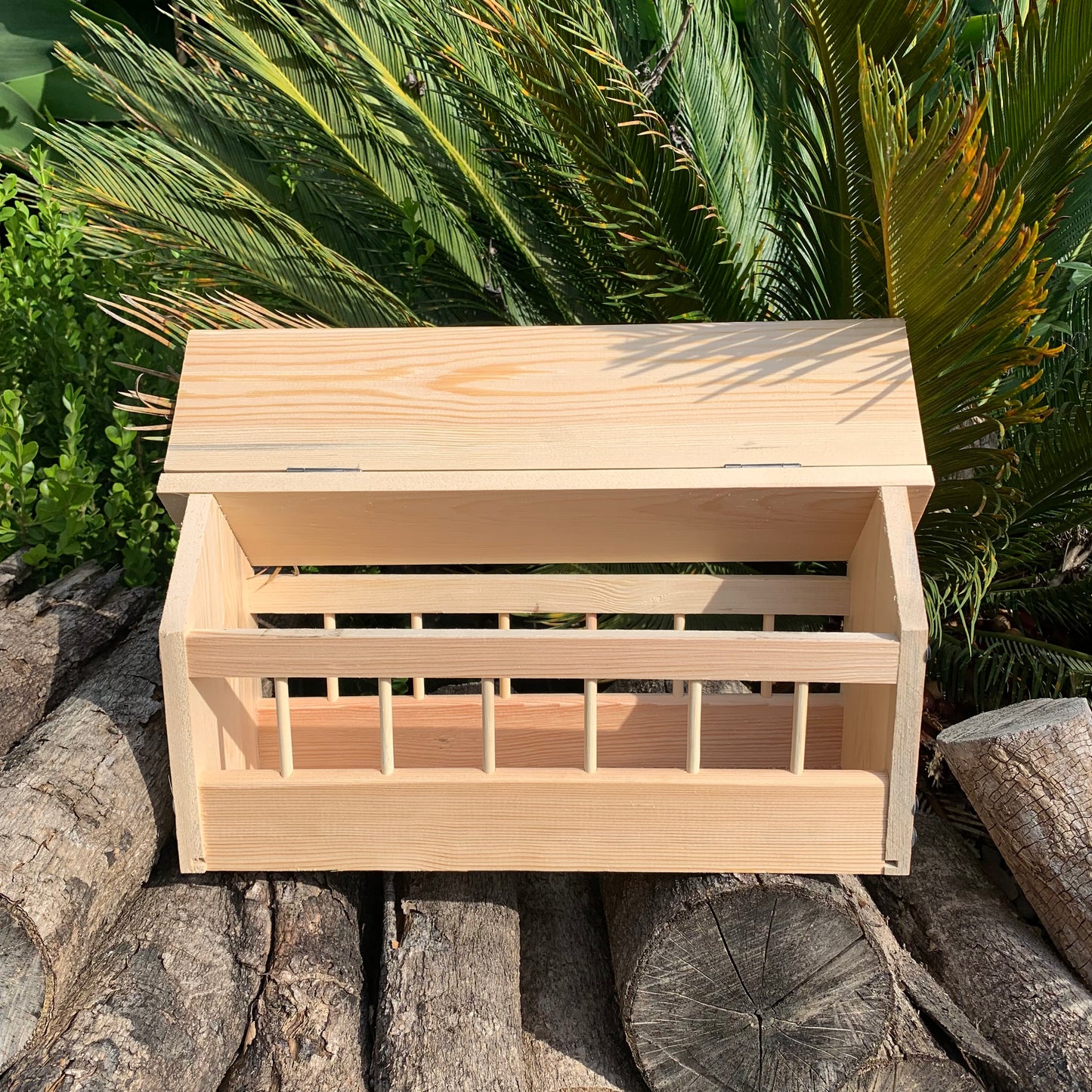 Pigeon Feeder Wood 400mm