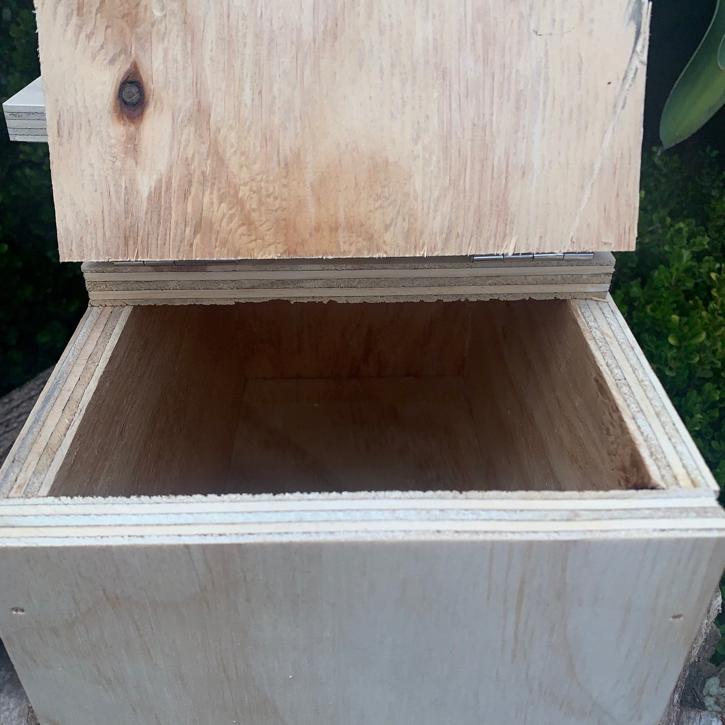 Parrot nest box medium L shape