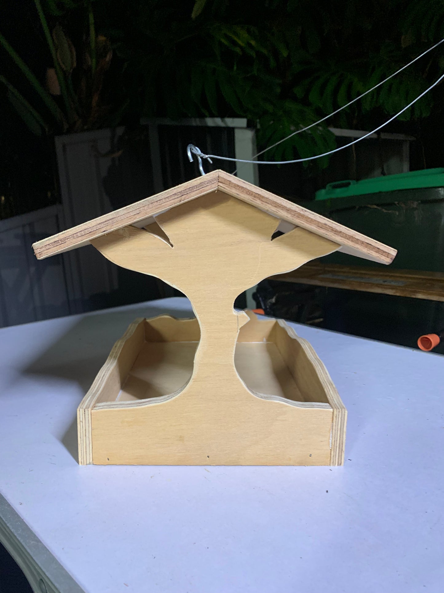 Bird feeder exterior use