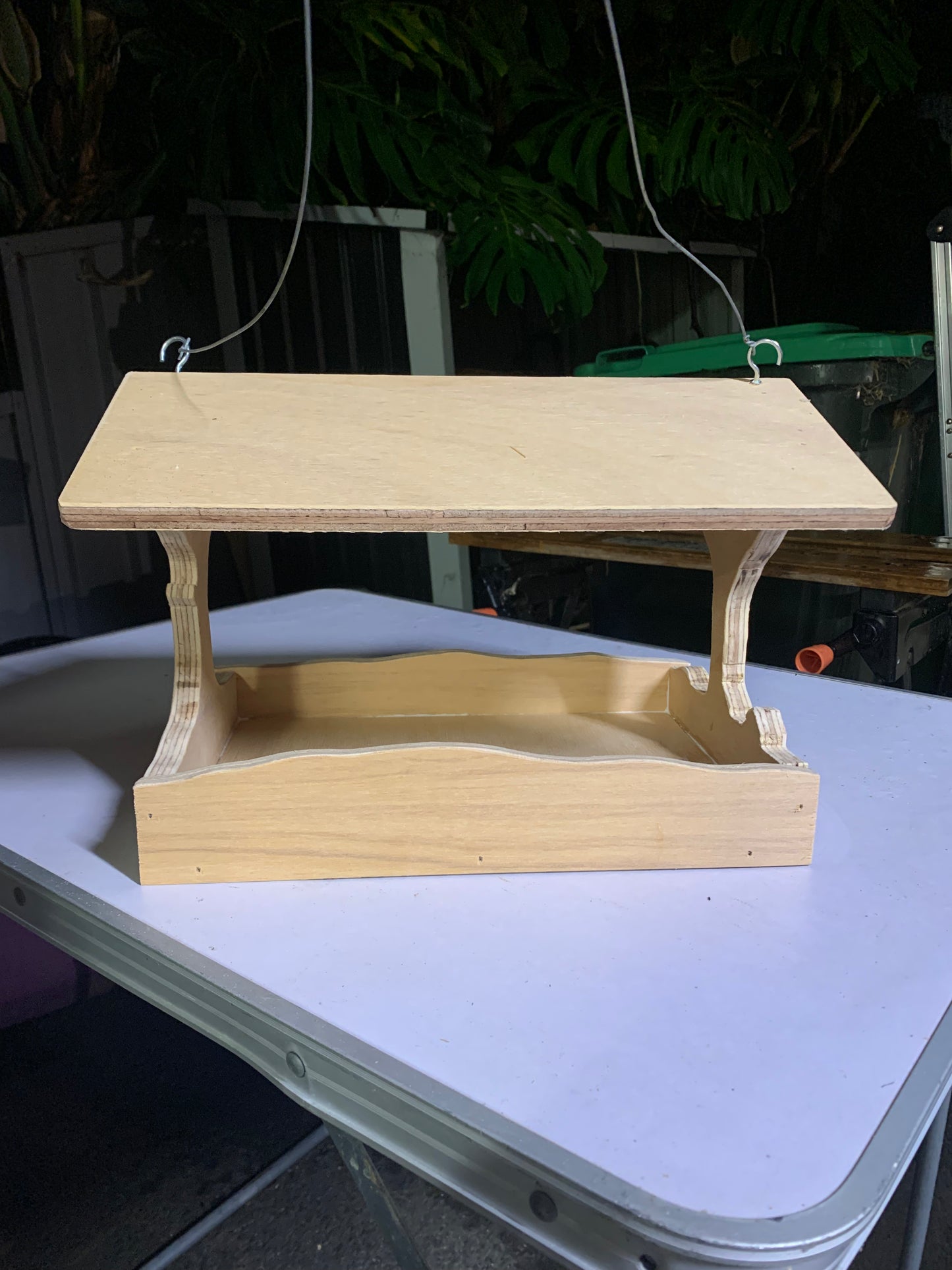 Bird feeder exterior use
