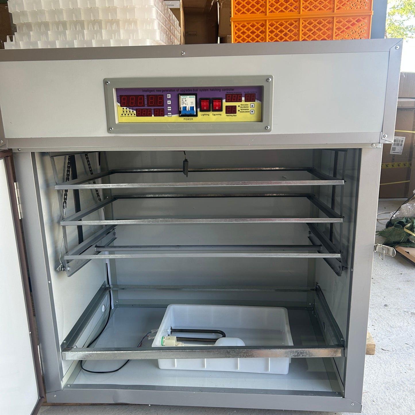 Insulated Cabinet Incubator