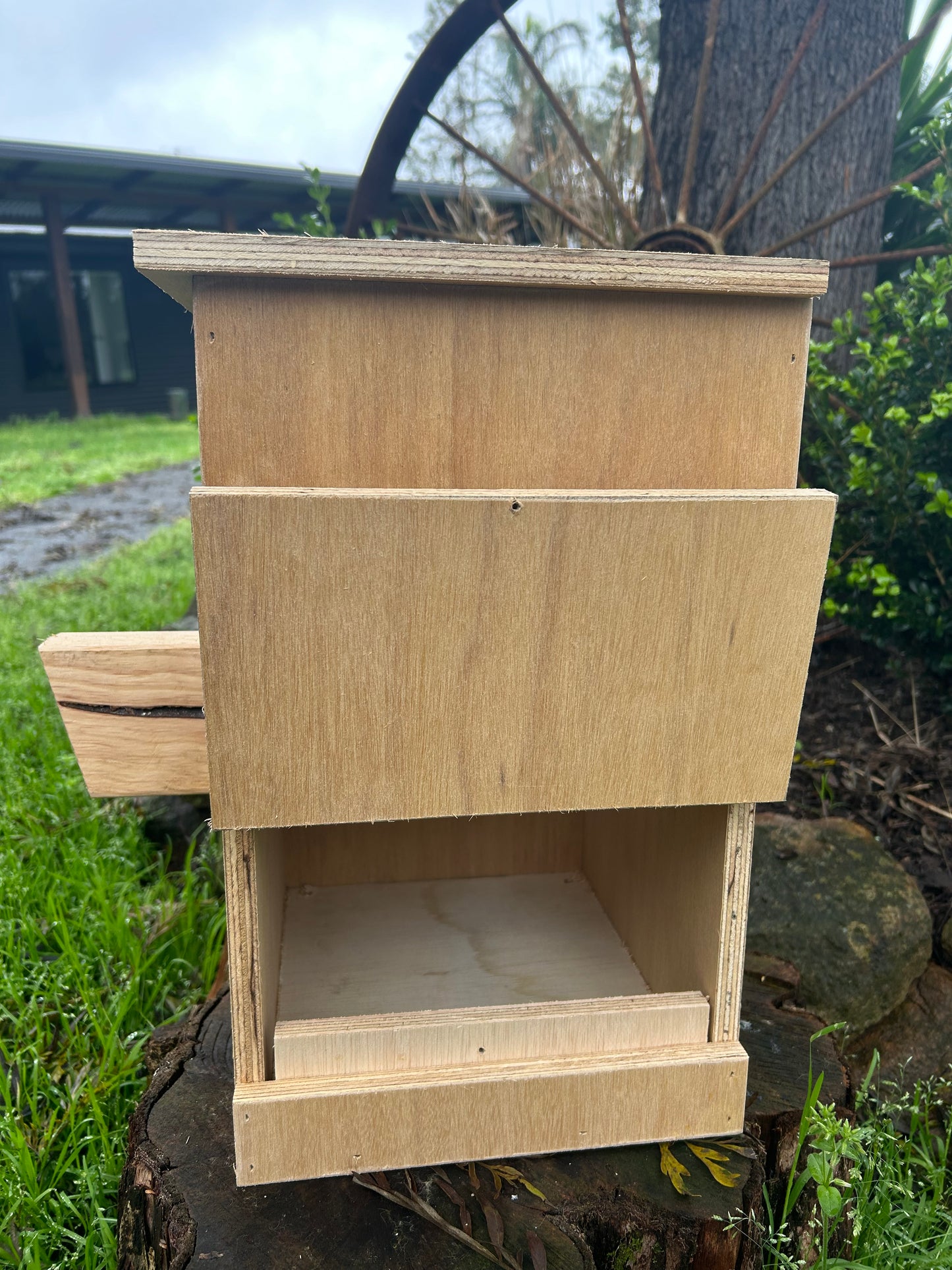 Parrot nest box large - premium all weather use