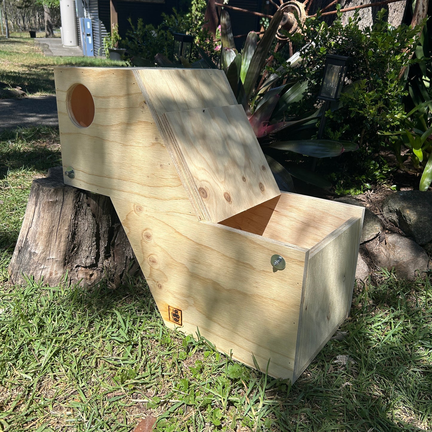 Parrot nest box Z-shape large