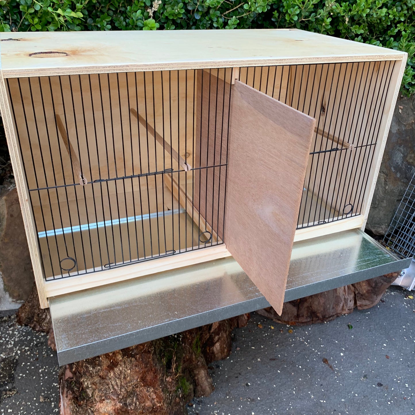 Canary breeding cabinets