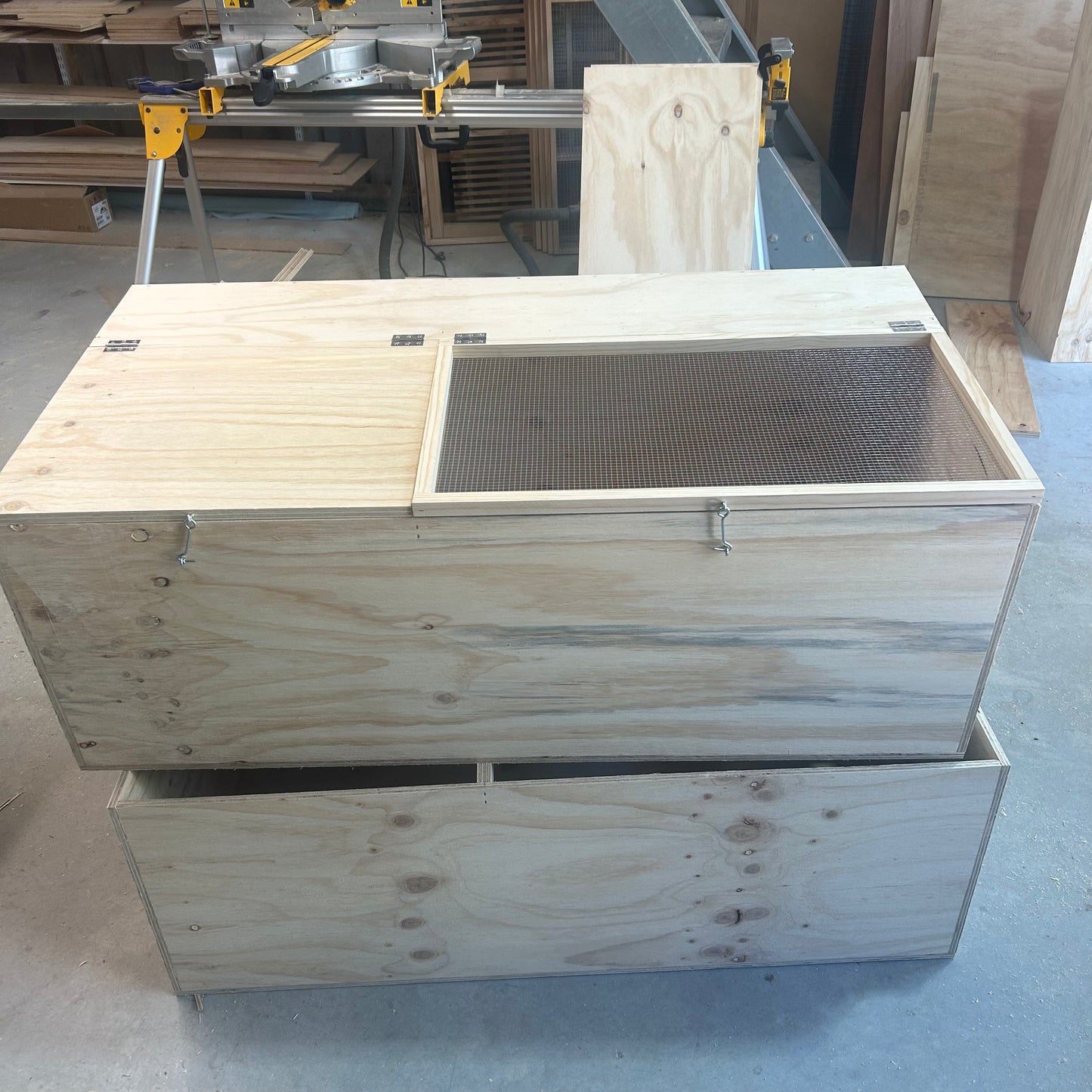 Brooder Box Large