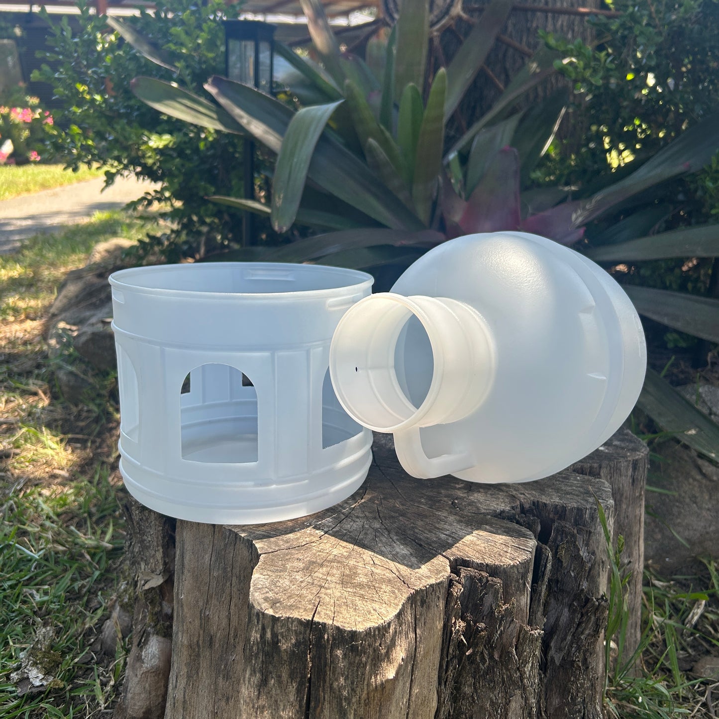 Bullet Drinker for Pigeon Chicken Poultry