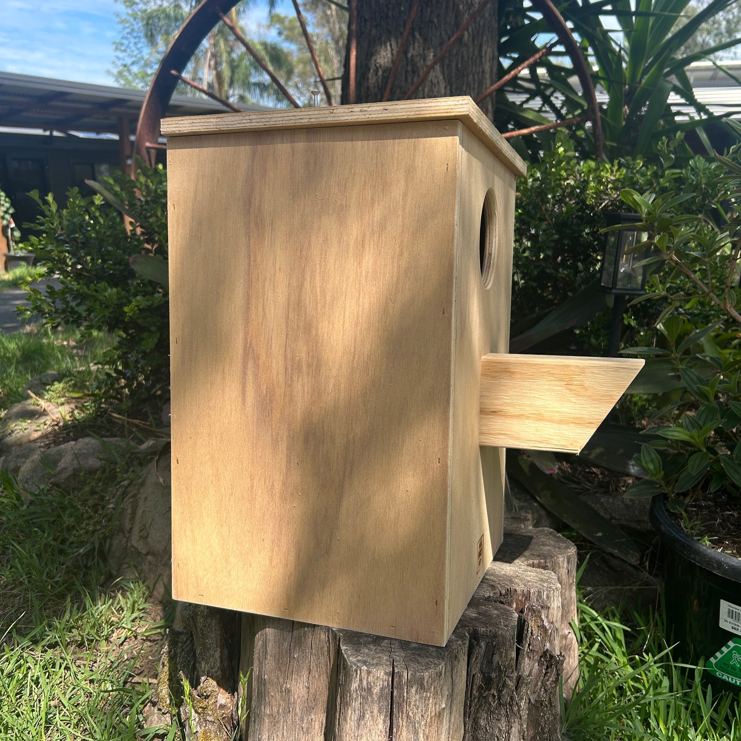 Parrot nest box large - premium all weather use