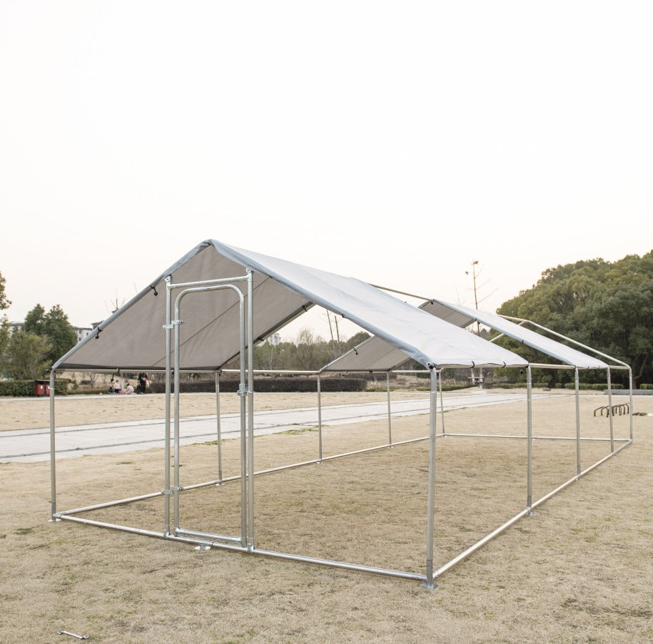 Chicken coop 8 x 3 x 1.95m