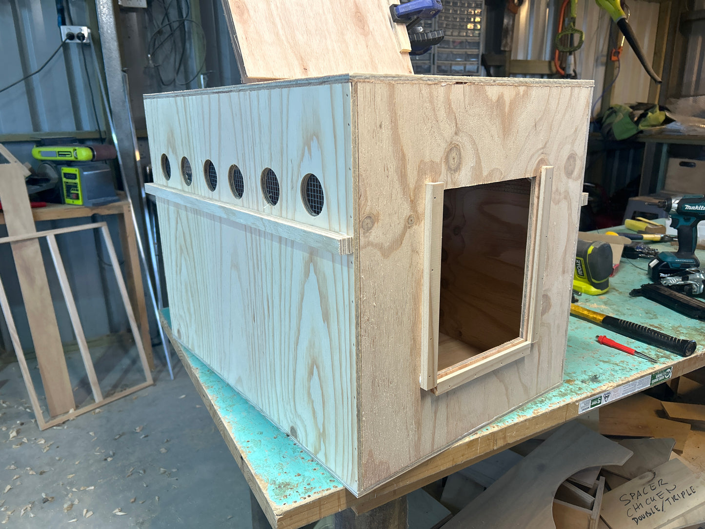 Bird Freight Boxes - Airline Compliant