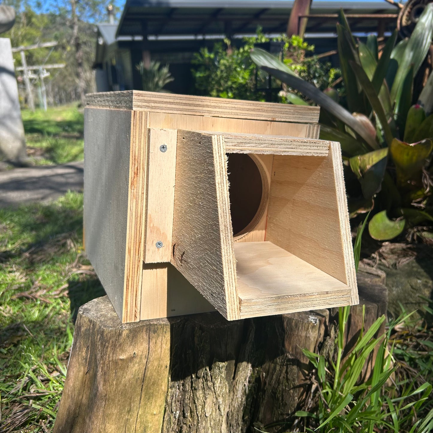 Kookaburra Nest Box Exterior Use