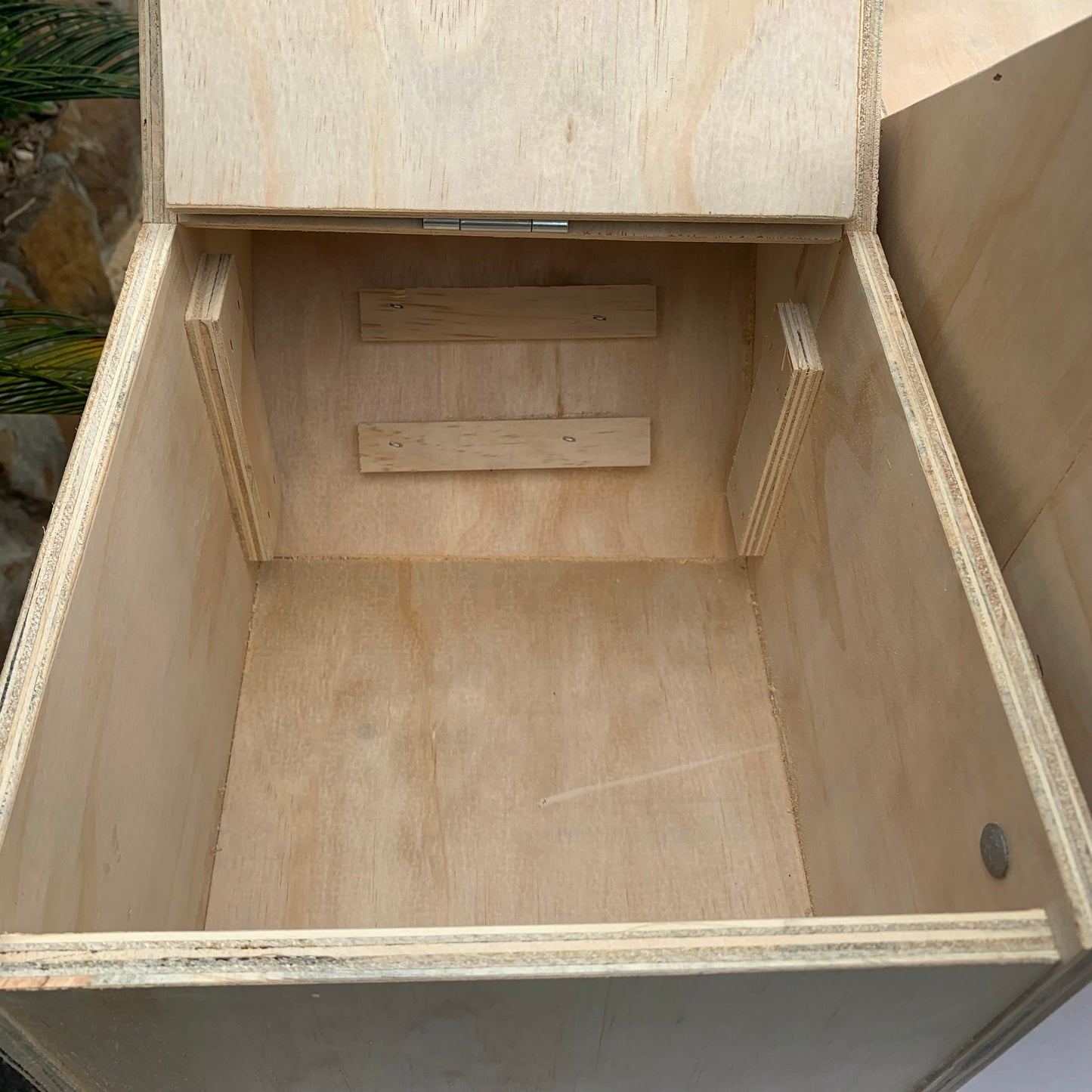 Parrot nest box Z-shape large