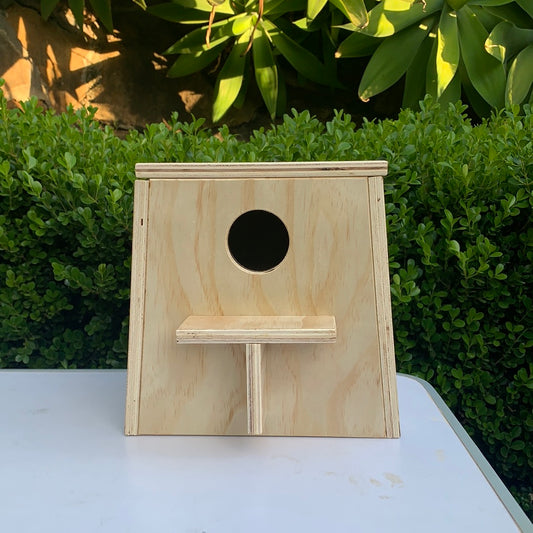 Parrot nest box - small