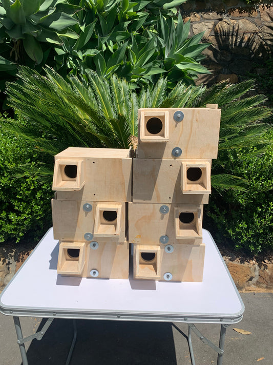 Budgie nest box - cage mount